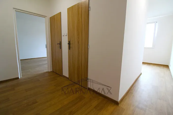 Prodej bytu 2+1, Chomutov, Holešická, 62 m2
