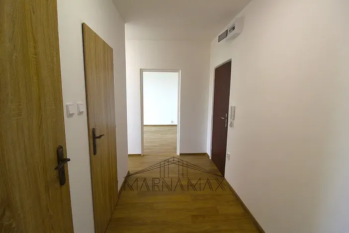 Prodej bytu 2+1, Chomutov, Holešická, 62 m2