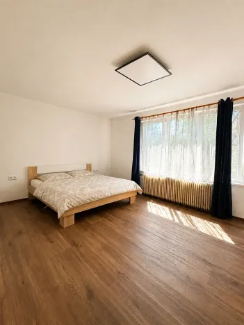 Prodej rodinného domu, Chrášťany, 250 m2