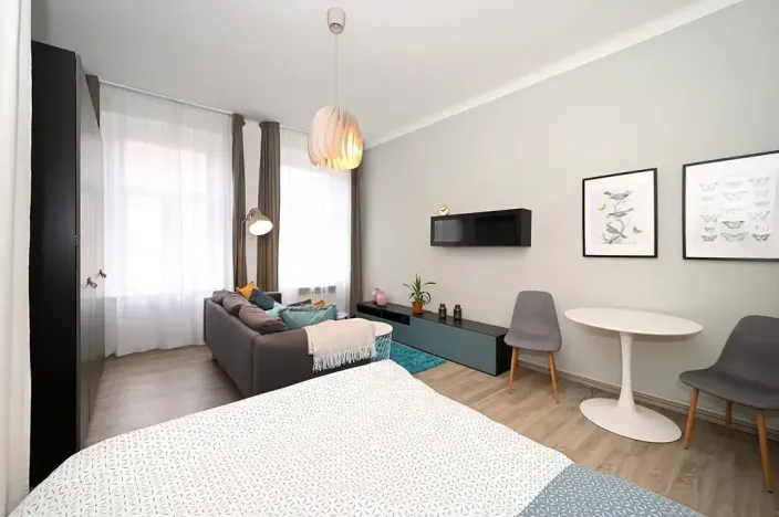 Pronájem bytu 1+1, Praha - Vršovice, Moskevská, 36 m2
