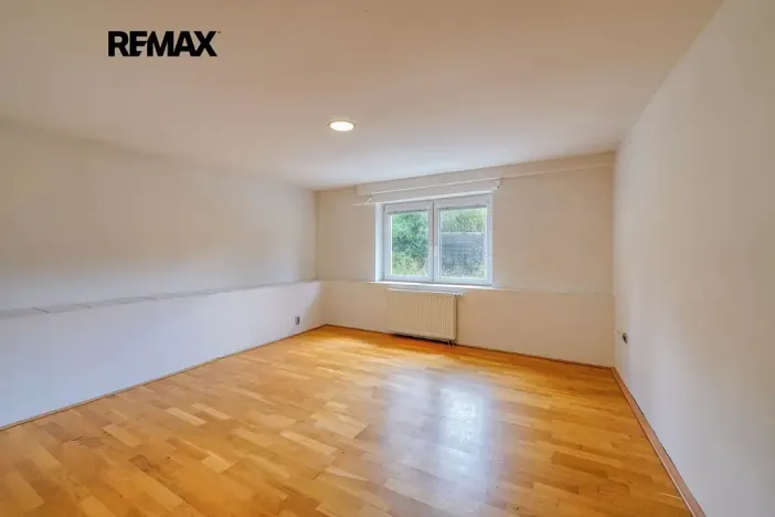 Prodej rodinného domu, Bochov, Mlýnská, 323 m2