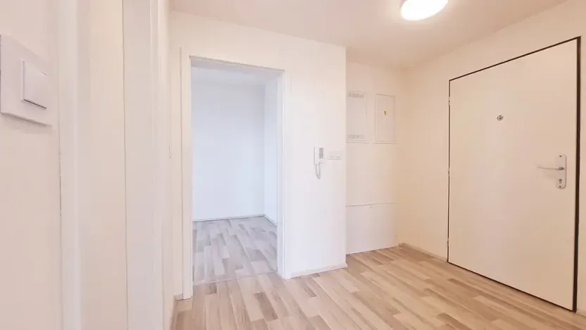 Pronájem bytu 2+kk, Brno, Kumpoštova, 56 m2