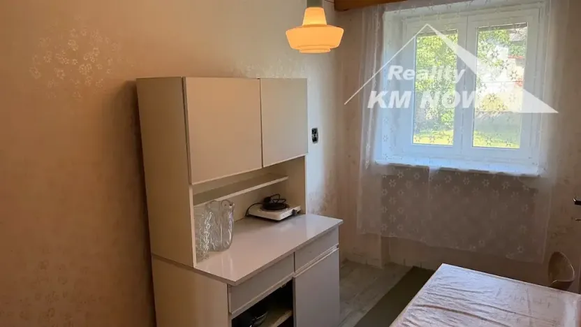 Prodej rodinného domu, Roštění, 147 m2