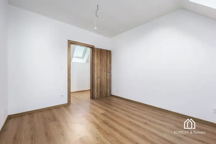 Prodej rodinného domu, Praha - Běchovice, Pplk. Nováčka, 139 m2