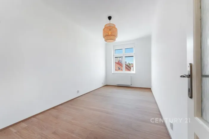 Pronájem bytu 2+1, Praha - Nusle, Čestmírova, 52 m2