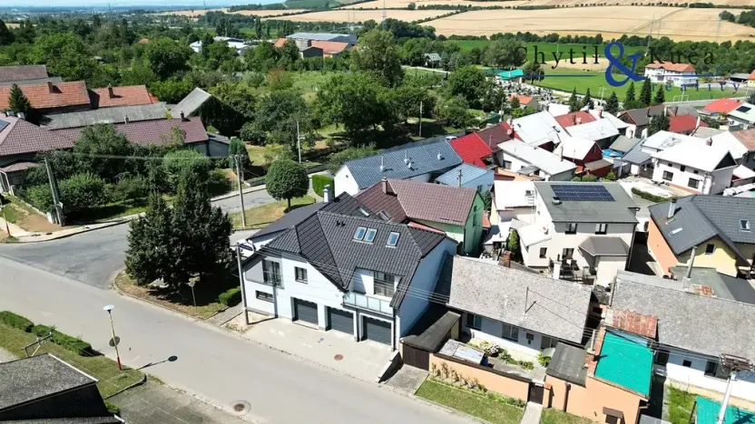 Prodej rodinného domu, Beňov, 235 m2