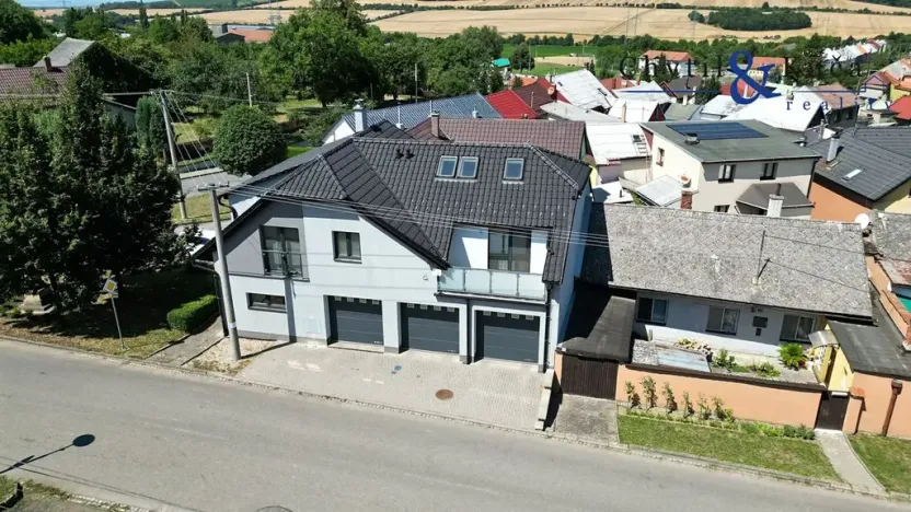 Prodej rodinného domu, Beňov, 235 m2
