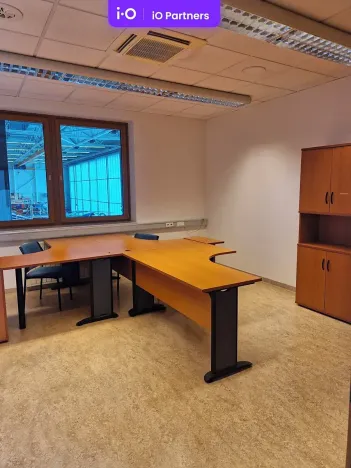 Pronájem kanceláře, Praha - Ruzyně, U letiště, 350 m2