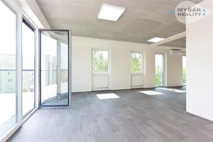 Prodej bytu 4+kk, Kladno, Vrchlického, 148 m2