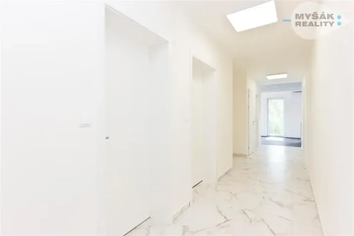 Prodej bytu 4+kk, Kladno, Vrchlického, 148 m2