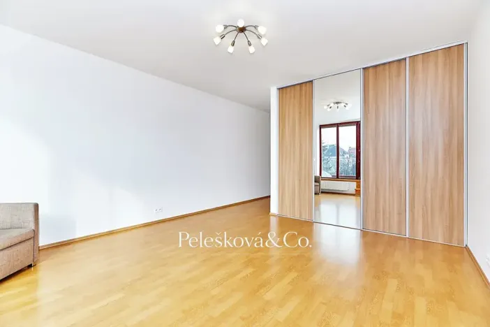 Prodej bytu 4+kk, Praha - Záběhlice, Podle náhonu, 136 m2