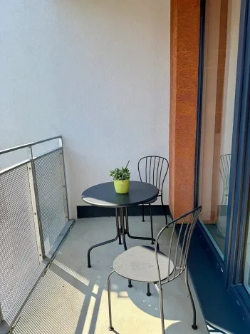 Pronájem bytu 1+kk, Praha - Vysočany, Gerstelova, 35 m2