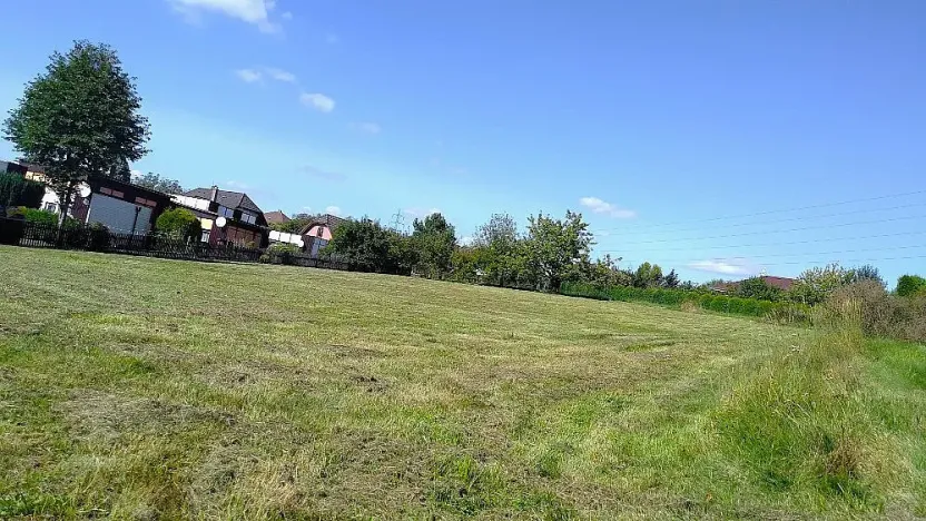 Prodej pozemku, Karlovice, 2672 m2