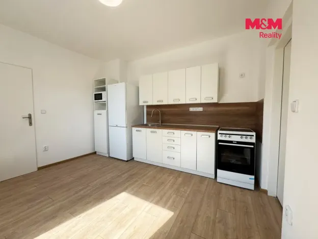 Pronájem bytu 2+kk, Skuteč, Školní, 50 m2