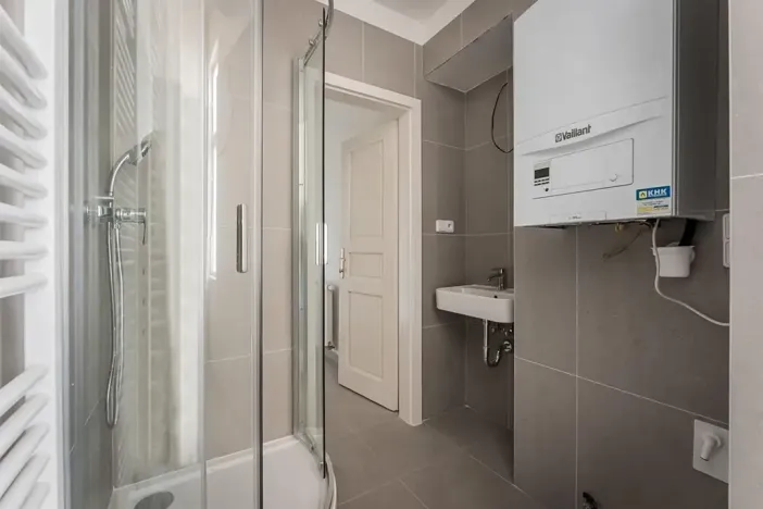Pronájem bytu 2+kk, Praha - Nové Město, Lípová, 37 m2