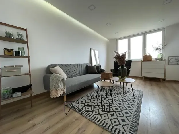 Prodej bytu 3+1, Ostrava, Gen. Píky, 66 m2