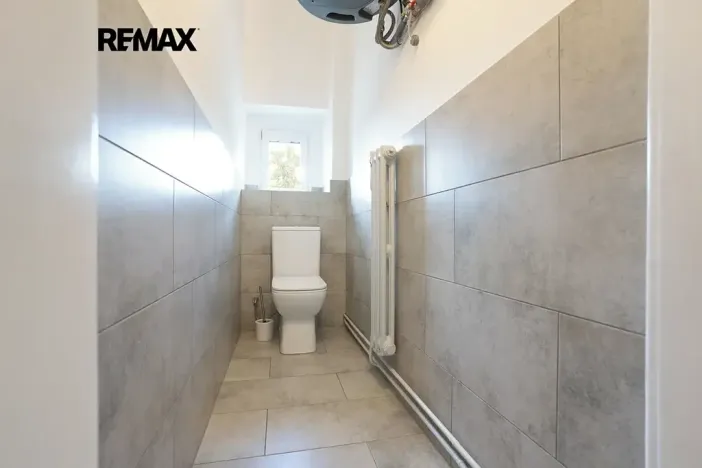 Prodej vícegeneračního domu, Praha - Vokovice, Půlkruhová, 385 m2