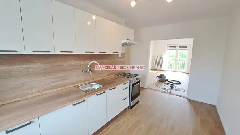 Pronájem bytu 2+1, Vsetín, Josefa Sousedíka, 56 m2
