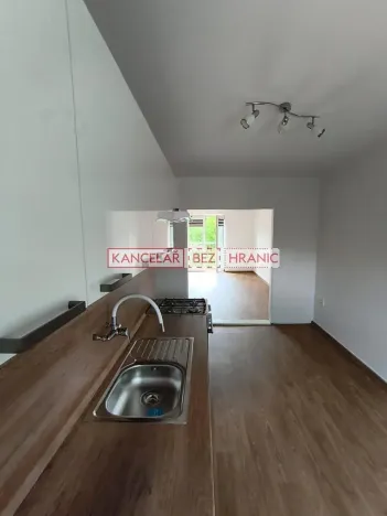 Pronájem bytu 2+1, Vsetín, Josefa Sousedíka, 56 m2