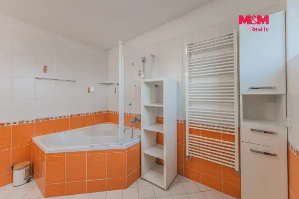 Prodej rodinného domu, Hradec Králové, Náhon, 150 m2