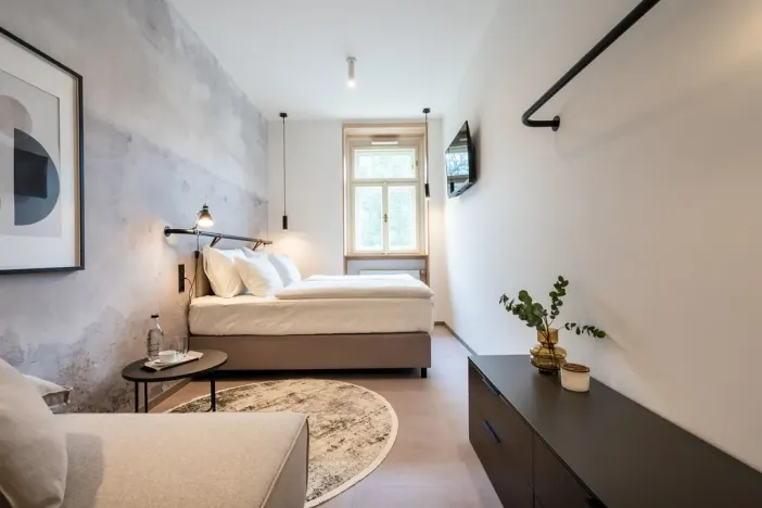 Prodej ubytování, Praha - Karlín, Prvního pluku, 27 m2
