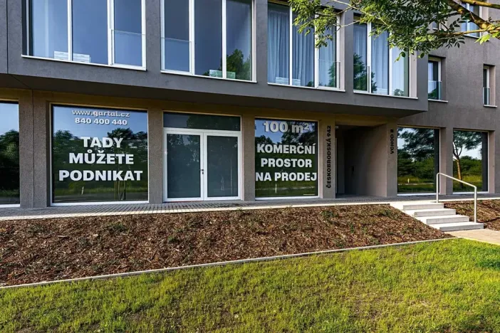 Prodej obchodního prostoru, Praha - Běchovice, Českobrodská, 100 m2