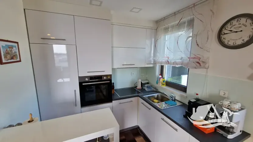 Prodej bytu 4+kk, Zadar, Chorvatsko, 73 m2