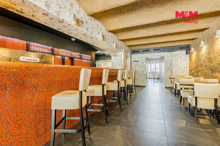 Prodej restaurace, Brušperk, náměstí J. A. Komenského, 350 m2