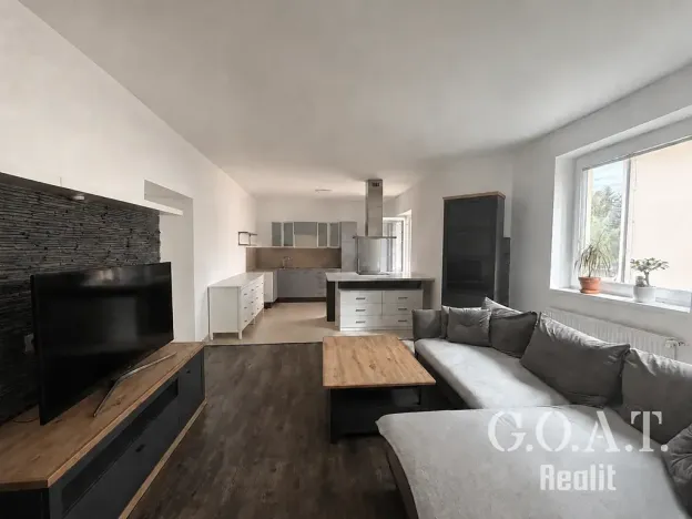 Prodej bytu 2+kk, Praha - Újezd nad Lesy, Oplanská, 56 m2