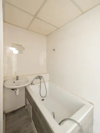 Pronájem bytu 1+1, Chomutov, Dřínovská, 35 m2