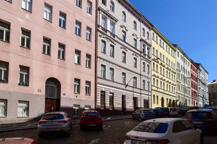Pronájem bytu 2+kk, Praha - Žižkov, Ježkova, 43 m2