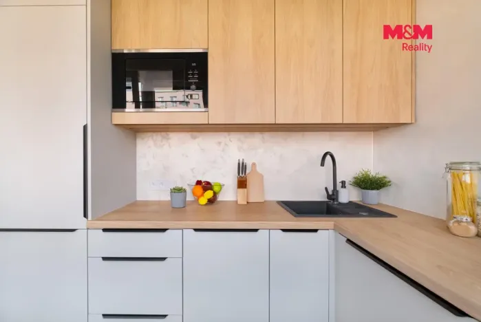 Prodej bytu 2+1, Ostrava - Poruba, Vietnamská, 54 m2