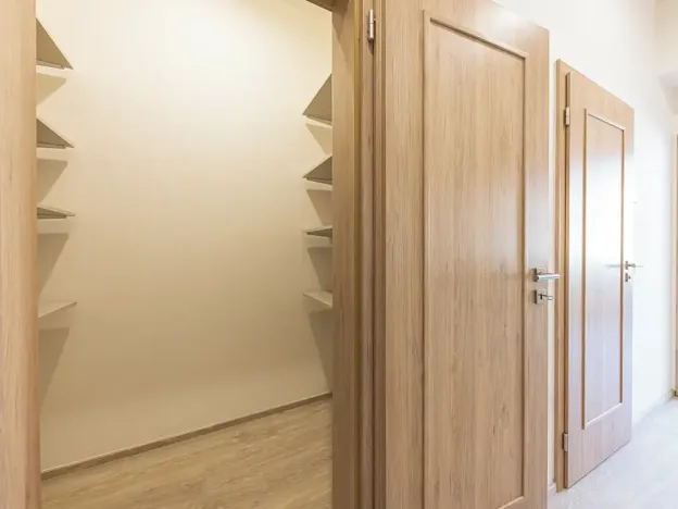 Pronájem bytu 2+kk, Praha - Nusle, Svatoslavova, 49 m2