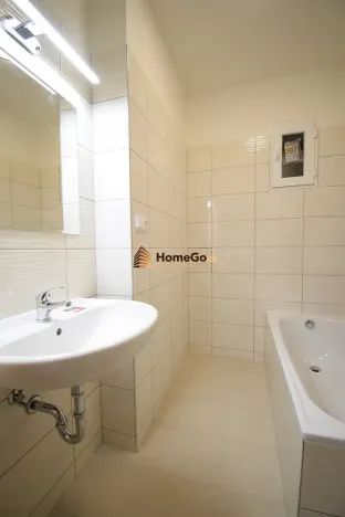 Pronájem bytu 2+1, Praha - Nusle, U gymnázia, 55 m2