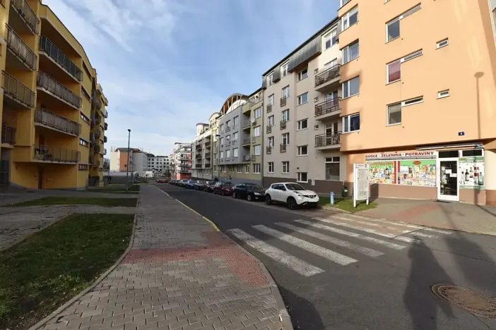 Pronájem bytu 3+kk, Praha - Kunratice, Za valem, 89 m2