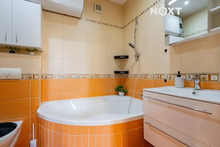 Prodej bytu 4+1, České Budějovice, J. Dobrovského, 73 m2