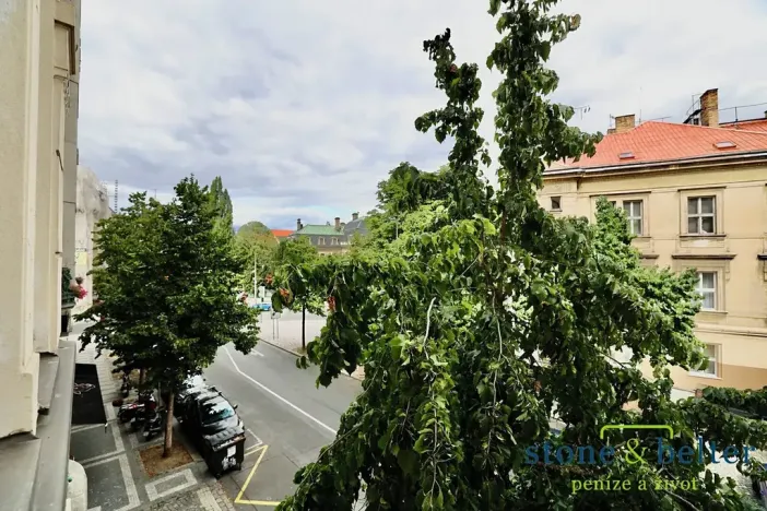 Pronájem bytu 3+1, Praha - Bubeneč, Bubenečská, 116 m2