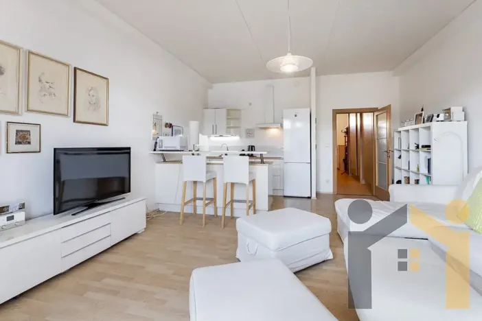 Prodej bytu 2+kk, Praha - Libeň, Českomoravská, 64 m2