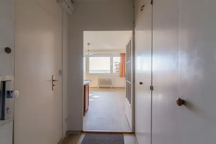 Pronájem bytu 1+kk, Praha - Kobylisy, Kyselova, 23 m2