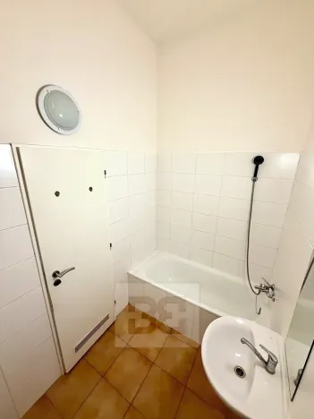 Prodej bytu 1+kk, Štětí, Krátká, 24 m2