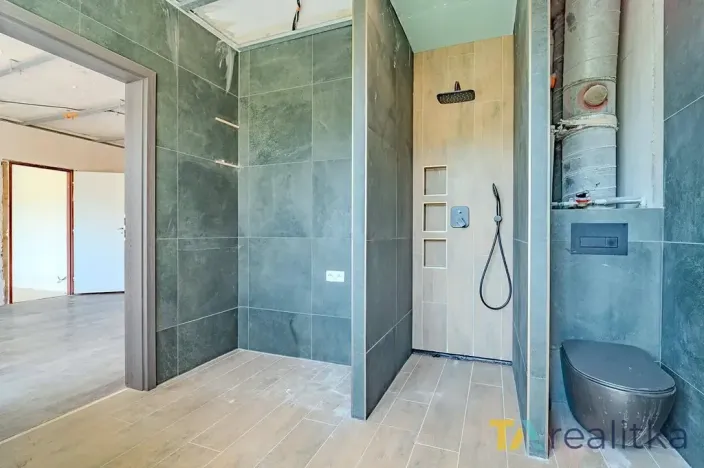 Prodej bytu 4+kk, Třinec, Sosnová, 77 m2
