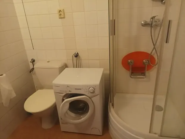 Pronájem bytu 2+kk, Praha - Vokovice, Ke dvoru, 38 m2