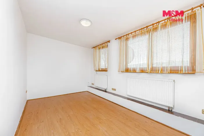 Pronájem bytu 1+kk, Kostelec nad Orlicí, Mánesova, 38 m2