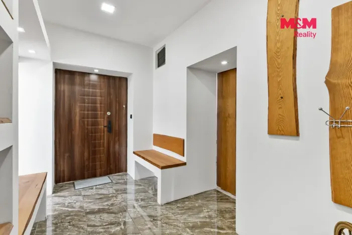 Prodej bytu 4+kk, Libáň, Na Ženichově, 80 m2