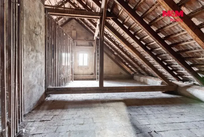 Prodej bytu 4+kk, Libáň, Na Ženichově, 80 m2