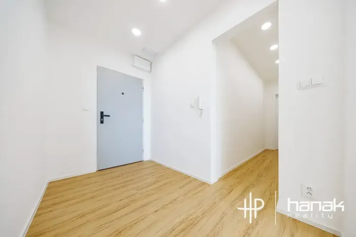 Pronájem bytu 3+1, Olomouc, Pionýrská, 60 m2