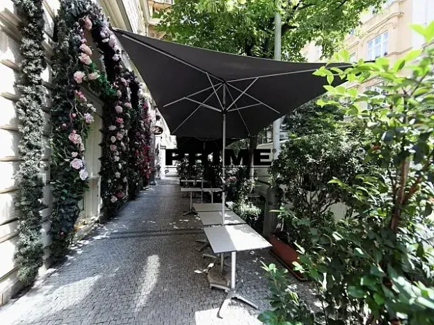 Pronájem obchodního prostoru, Praha - Vinohrady, Italská, 225 m2