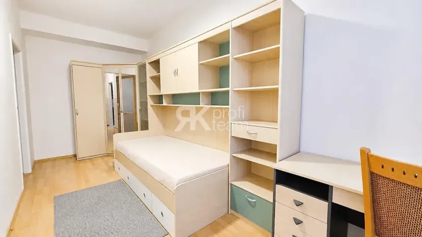 Prodej bytu 3+1, Ostrava, Aleše Hrdličky, 68 m2