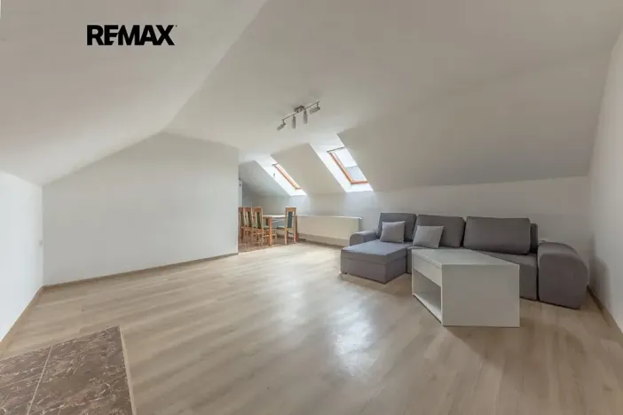 Pronájem bytu 4+kk, Ovčáry, 110 m2