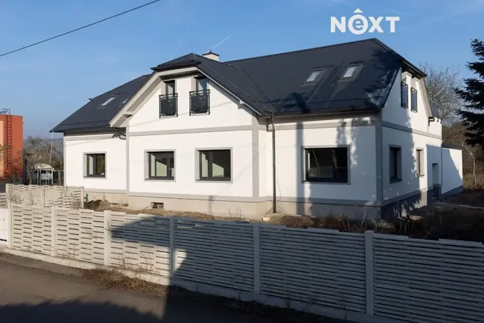 Prodej bytu 2+kk, Želechovice nad Dřevnicí, Nádražní, 76 m2